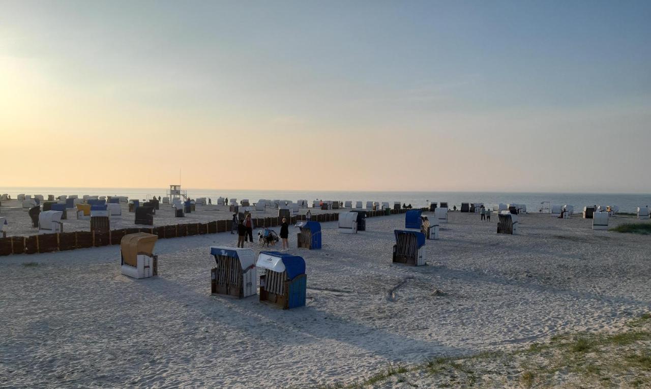 Fewo Kajuete 10 - Carolinensiel Buitenkant foto